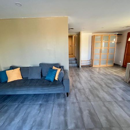 Maison Spacieuse Avec Grand Jardin Et Parking A 20 Min De Lyon Simandres Екстериор снимка