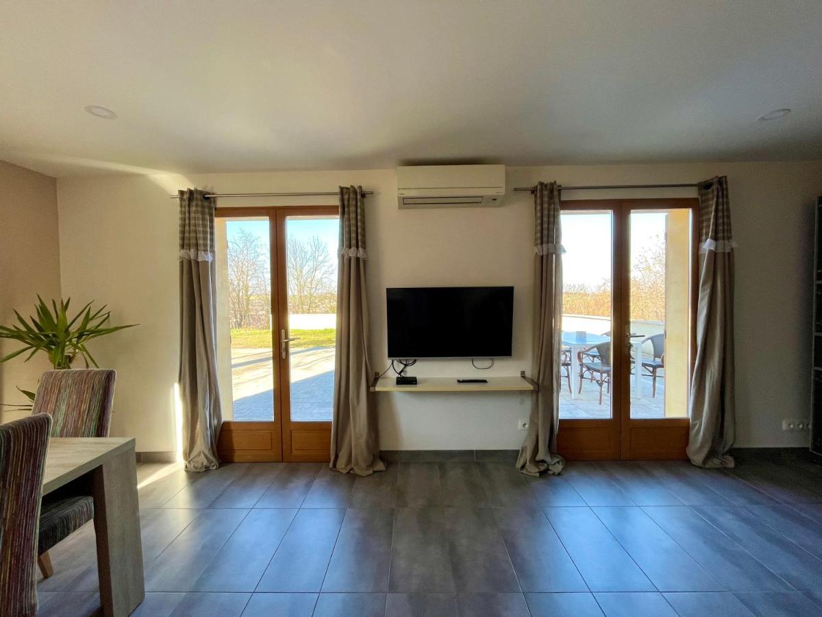 Maison Spacieuse Avec Grand Jardin Et Parking A 20 Min De Lyon Simandres Екстериор снимка