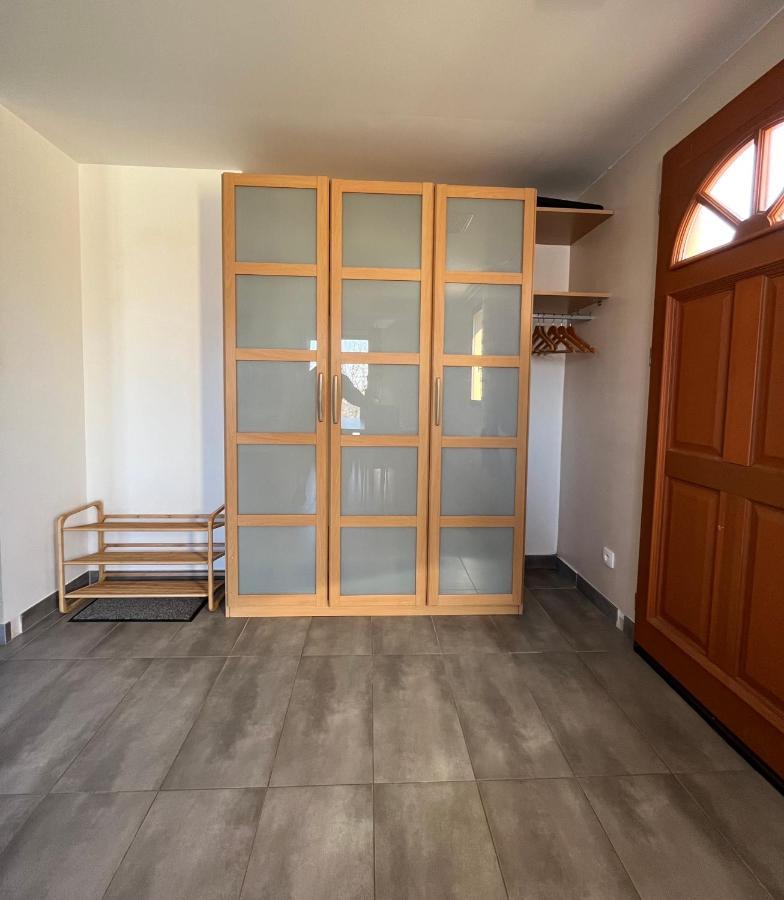 Maison Spacieuse Avec Grand Jardin Et Parking A 20 Min De Lyon Simandres Екстериор снимка